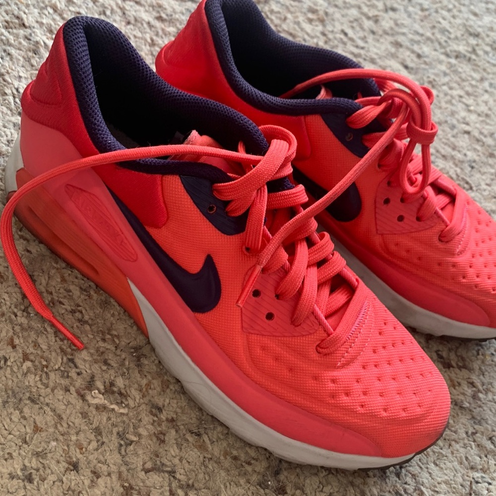 Nike Air Max, neon color, youth size 5
